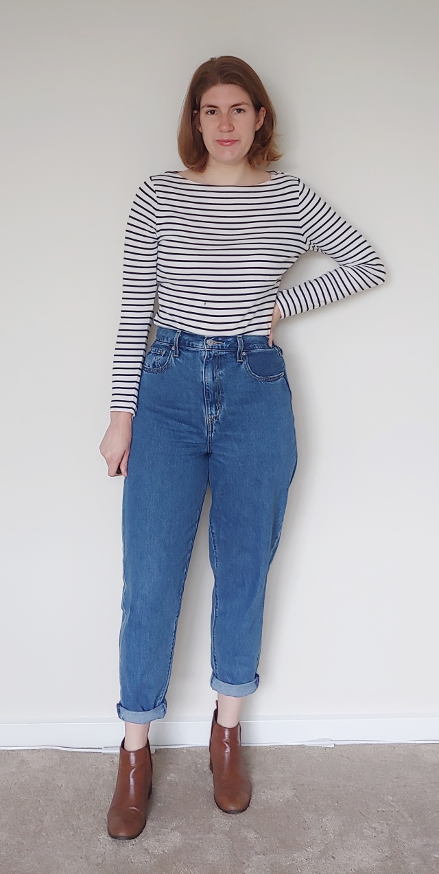 Levi's high waisted loose taper jeans in black